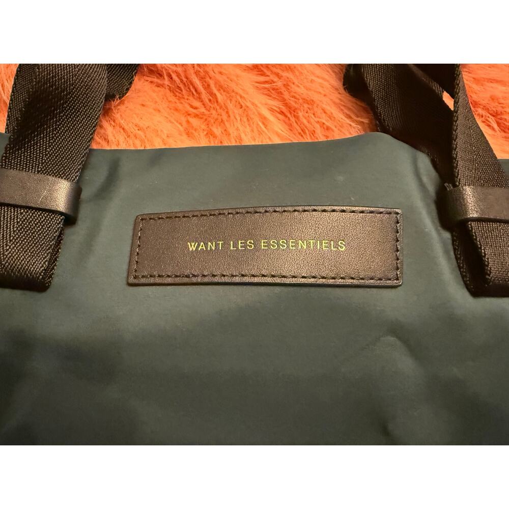 WANT Les Essentiels Dayton Nylon Extra Large Shopper Tote Green - Picture 2 of 6